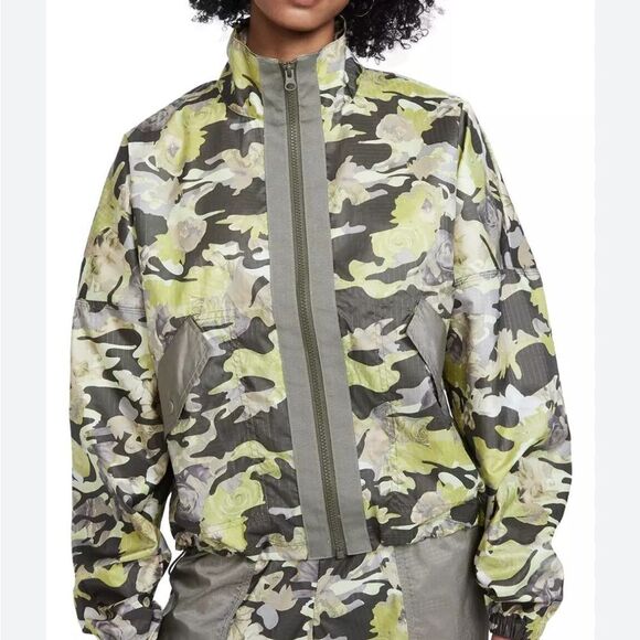 Nike Women's Green Camouflage Utility Jacket Size XS - Picture 5 of 12
